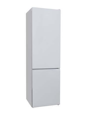 фото: Холодильник Hotpoint HT 5200 C S