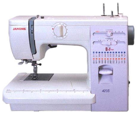 фото: Швейная машина Janome 423S