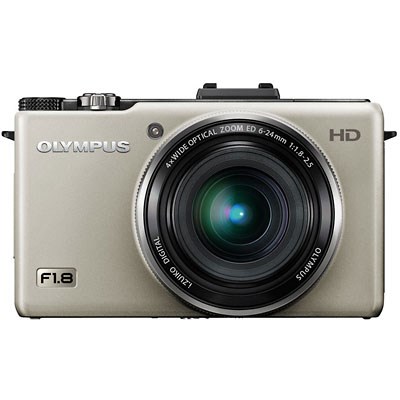фото: Olympus XZ-1/Silver