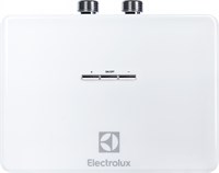 фото: Водонагреватель Electrolux NPX 8 Aquatronic Digital Pro